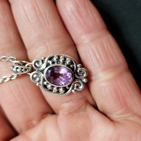 Sterling silver pendant and chain - Picture 5 of 7